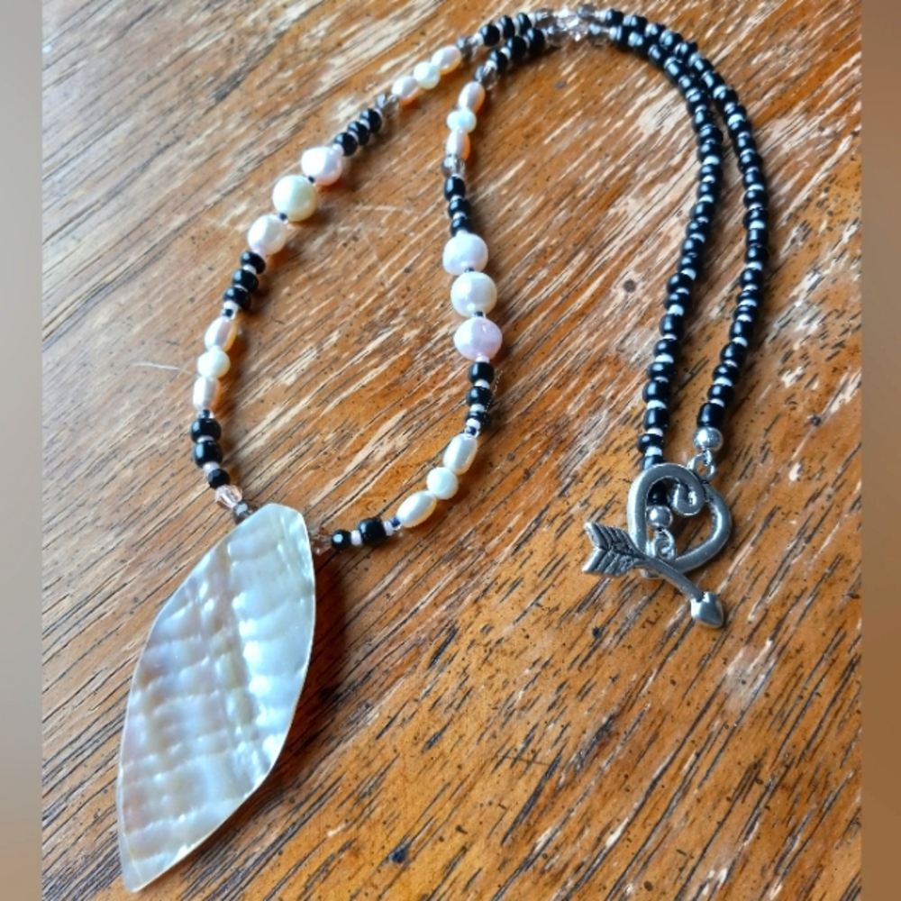 Handmade Crystal Beaded Necklace!!!!